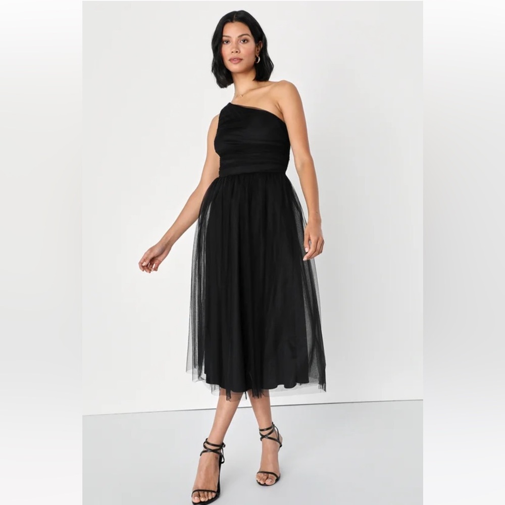 Already Perfect Black Tulle One-Shoulder Midi Dress
